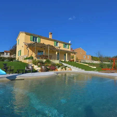 D'arsa Villa